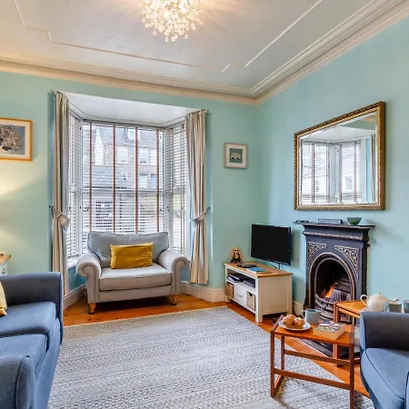 Apartment Cornish Pearl